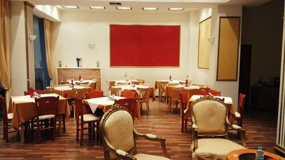 Hotel King Kalambáka Kültér fotó